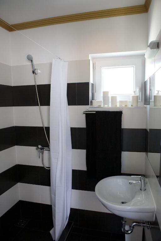 Sunset Apartments Hajduszoboszlo Bilik gambar